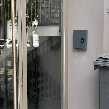 Modern 1br With In Trendy Area - West 10 Zúrich