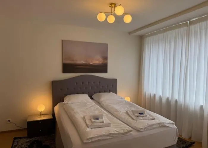 Appartement Modern 1br With In Trendy Area - West 10